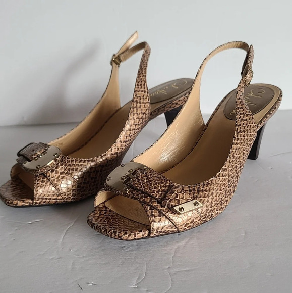 Cole Haan Women's heels Sandals sz.7.5 B - Picture 1 of 8